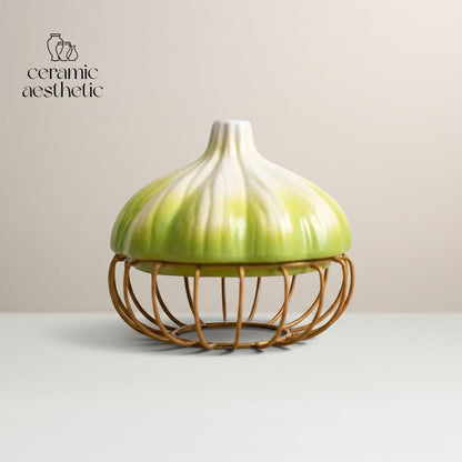 Ceramic Garlic Storage Basket, Kitchen Storage Jar, Food Organizer, Rustic Countertop Decor